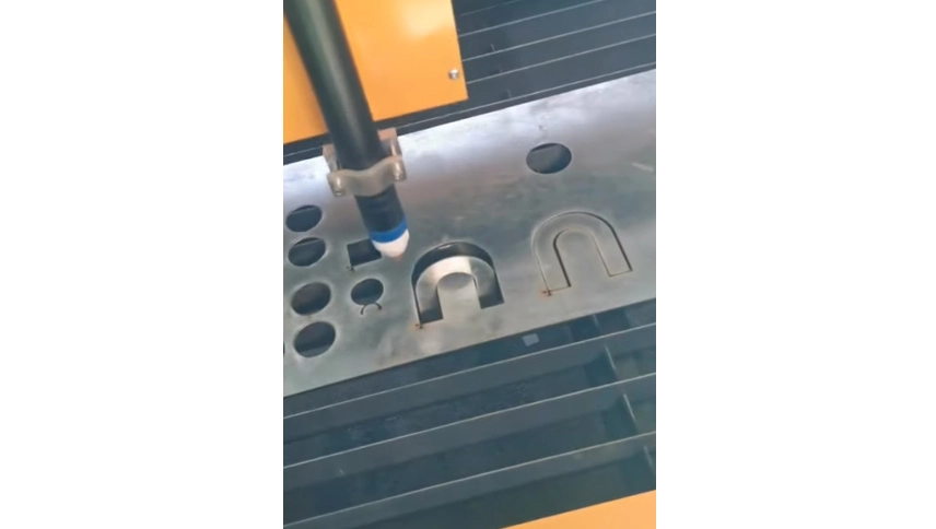 Plasma Cutting Machine
