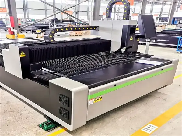 aluminium-extrusion-cutting-machine