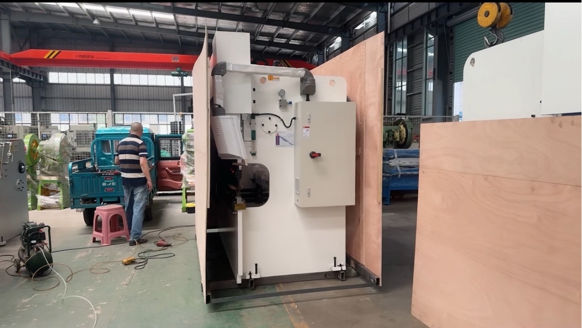 cnc-bending-machine-wooden-box-packaging.jpg