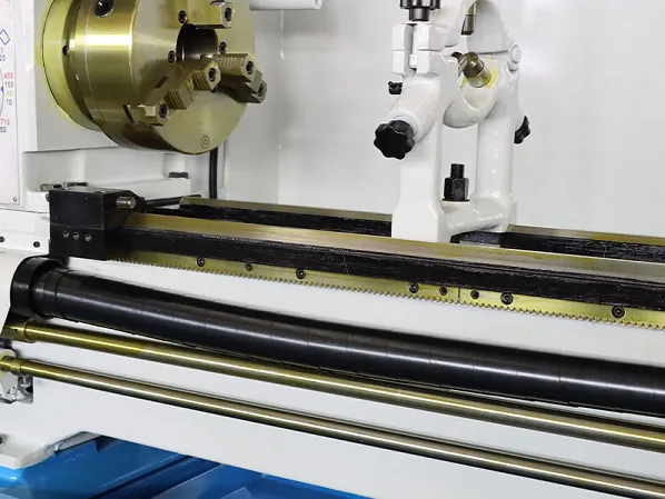 benchtop lathe detail