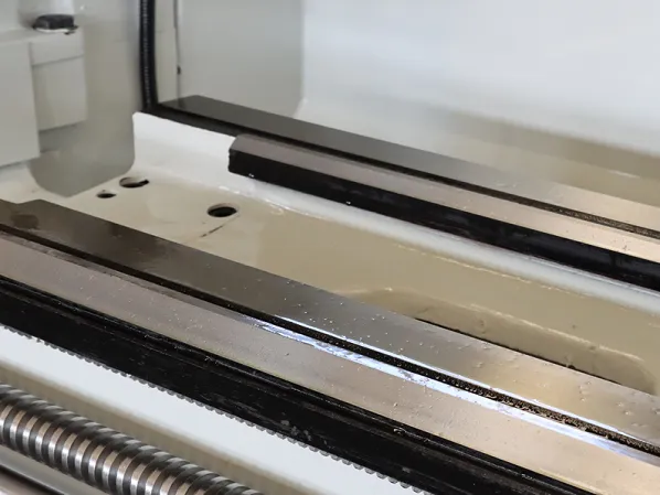 benchtop lathe detail